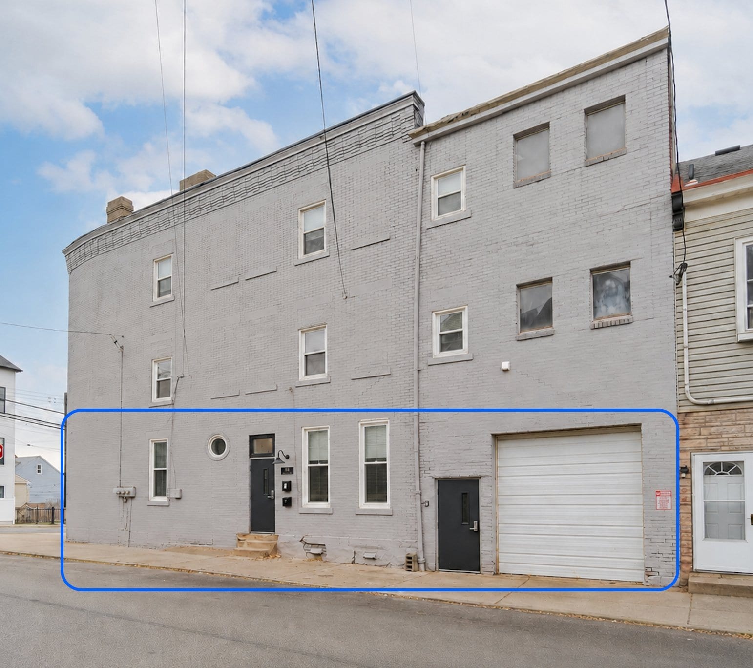 Building Photo - 421 52nd St