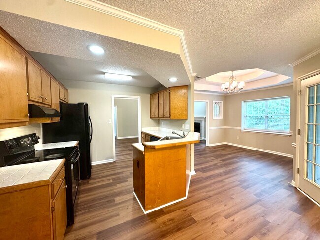 Building Photo - Your Private Retreat 3 Bedroom 2 Bath RentalAwaits!