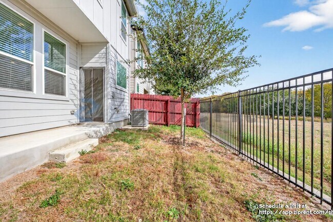 Building Photo - 8851 Oakland Rd