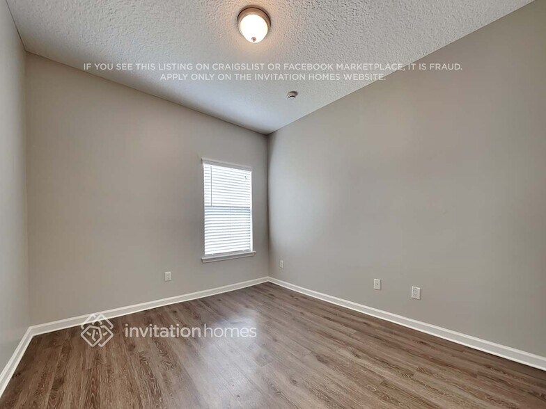 Building Photo - 540 Millhouse Ln