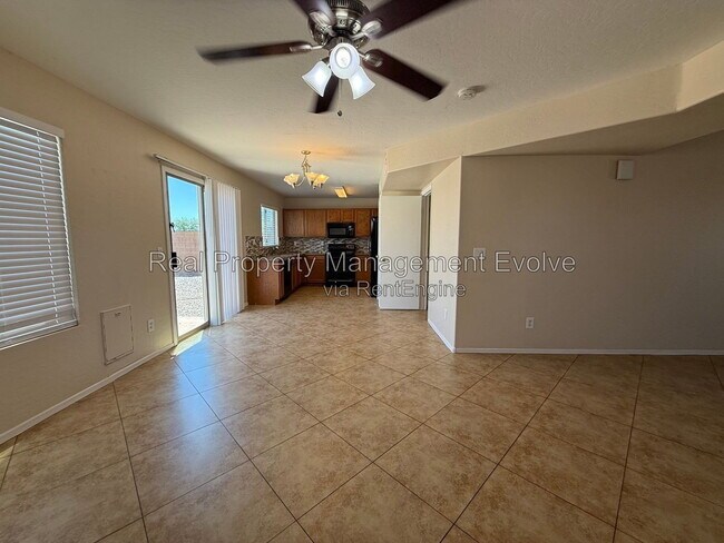 Building Photo - 1813 S 63rd Dr