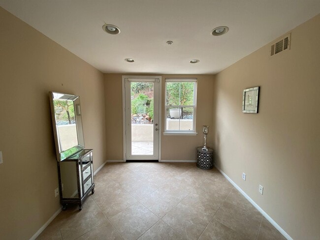 Building Photo - 3141 Harbor Ridge Ln