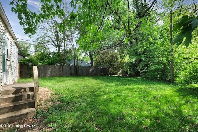 Building Photo - 1927 S 28th St