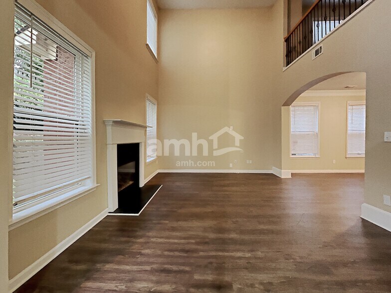 Building Photo - 3436 Archgate Ct