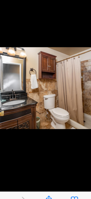 Building Photo - 11609 N Galahad Dr