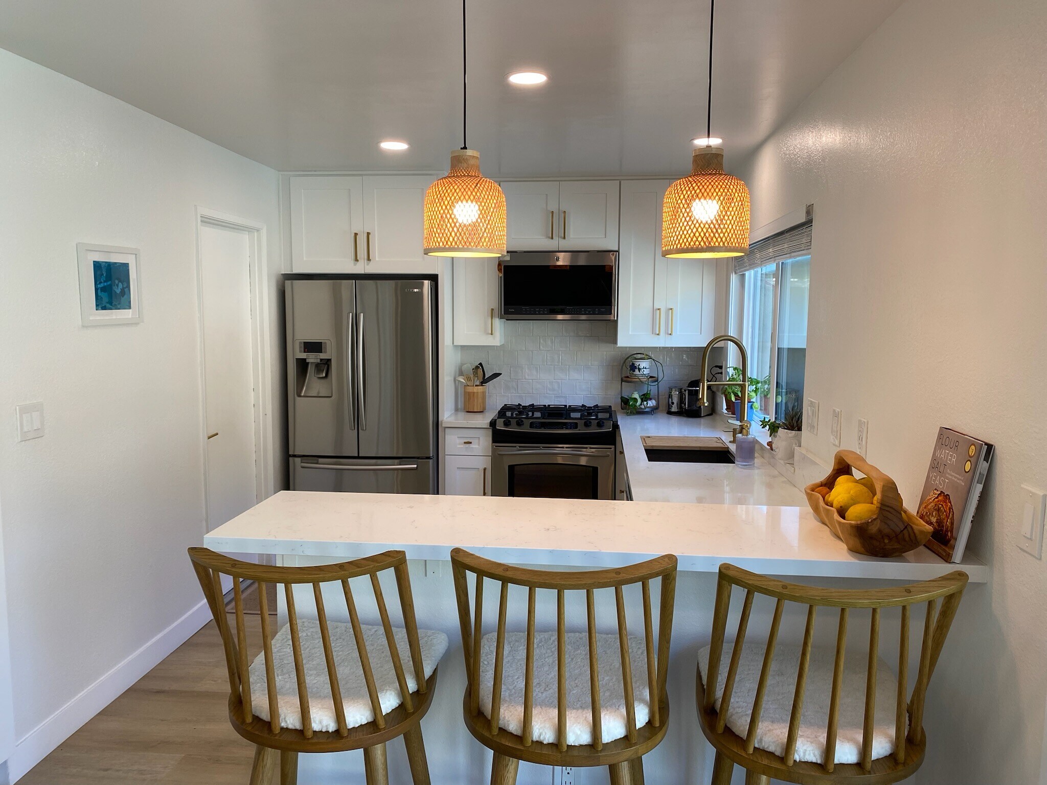 Building Photo - 970 Woodlake Dr