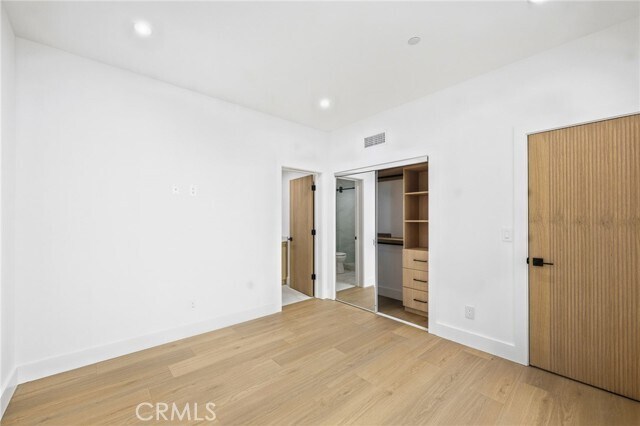 Building Photo - 13602 Burbank Blvd