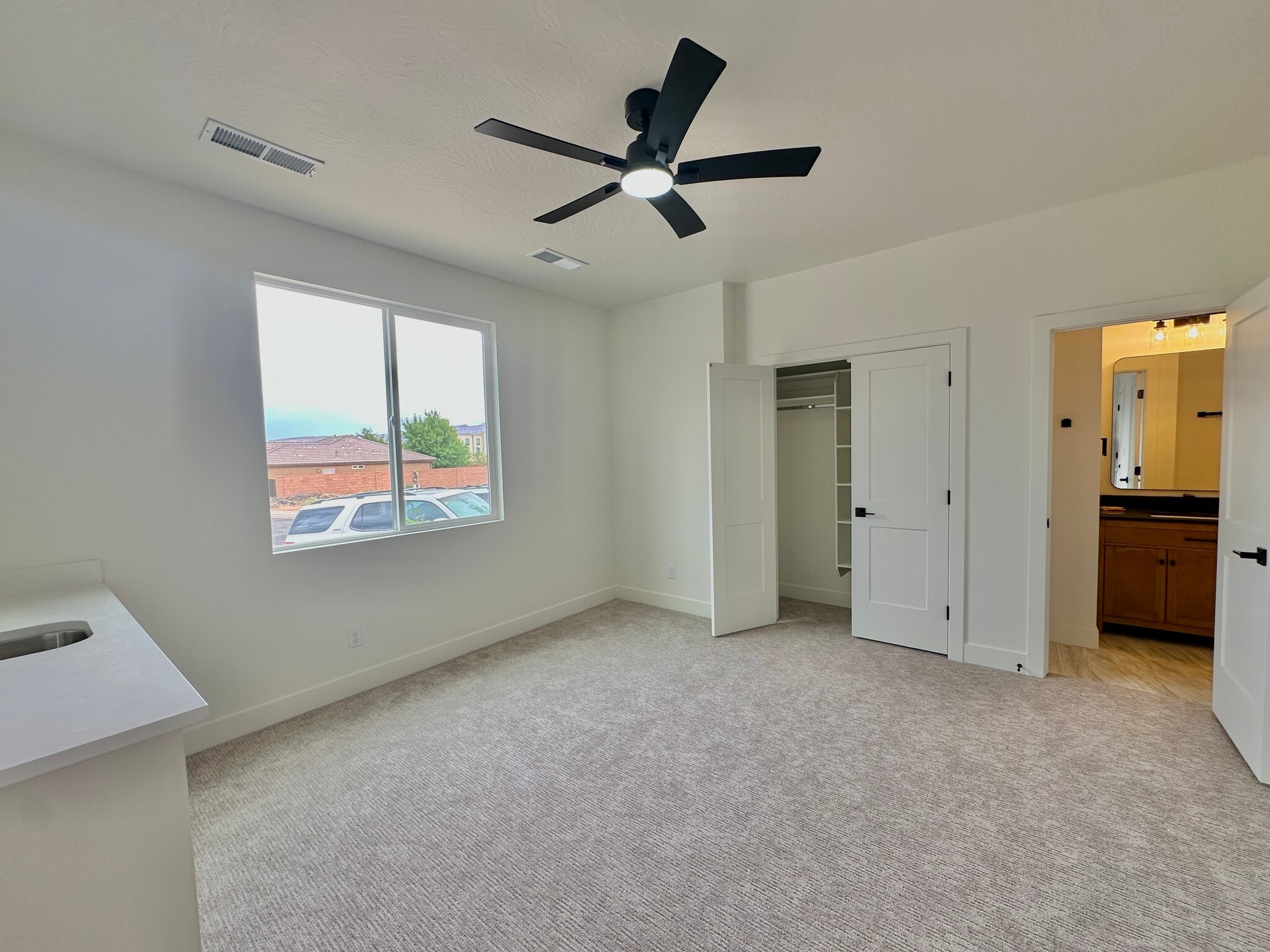 Building Photo - 177 N 2650 W