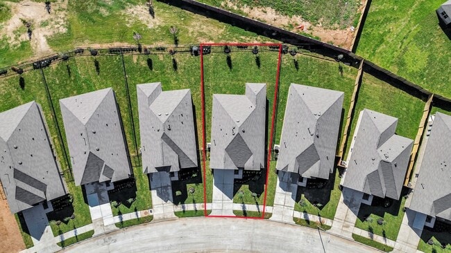 Building Photo - 2932 Cordova Hl Dr