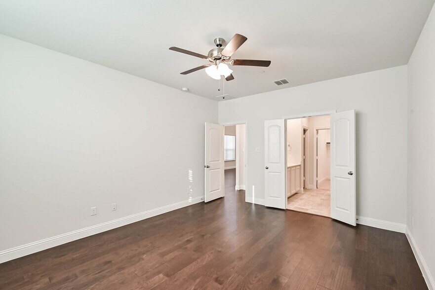 Building Photo - 4248 Mingo Dr