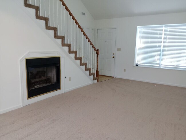 Building Photo - 3500-3502 Delmar Ct.