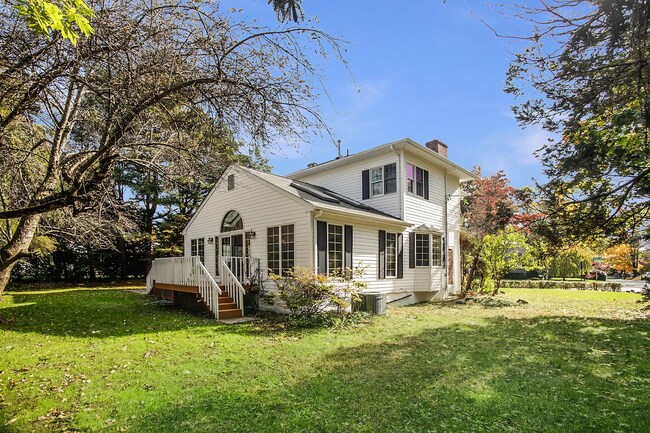 Building Photo - 177 Puritan Dr