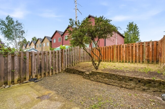 Building Photo - 3 Bedroom 2.5 Bath Home in Kelly Creek Estates