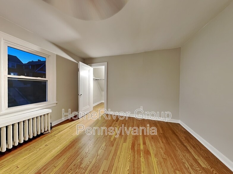 Building Photo - 3025 Norwood Ave