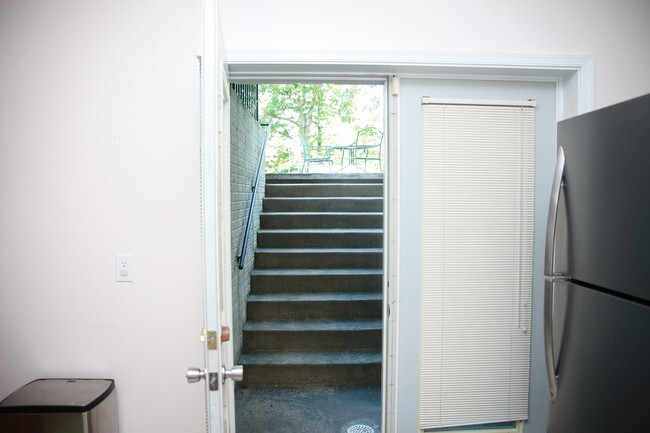 Building Photo - 4700 Rippling Pond Dr