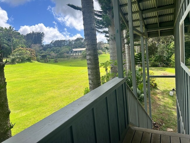 Building Photo - Furnished Luxury Ocean-View Studio | Hawi | Fiber + W/D