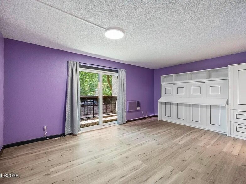 Building Photo - 2450 Lymbery St