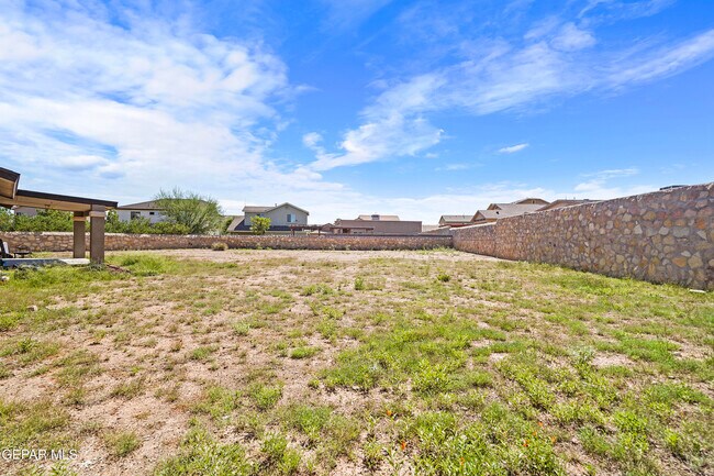 Building Photo - 12149 Driftwood LN