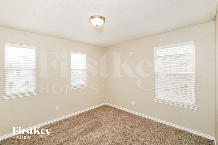 Building Photo - 4702 Klein Meadows