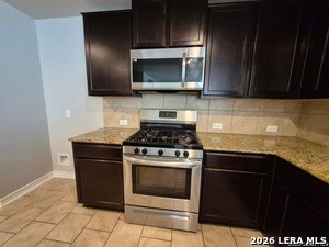 Building Photo - 2634 Willow Pond