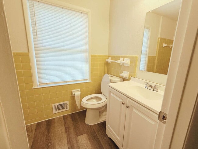 Building Photo - Welcome Home to Timeless Charm and Modern Comfort