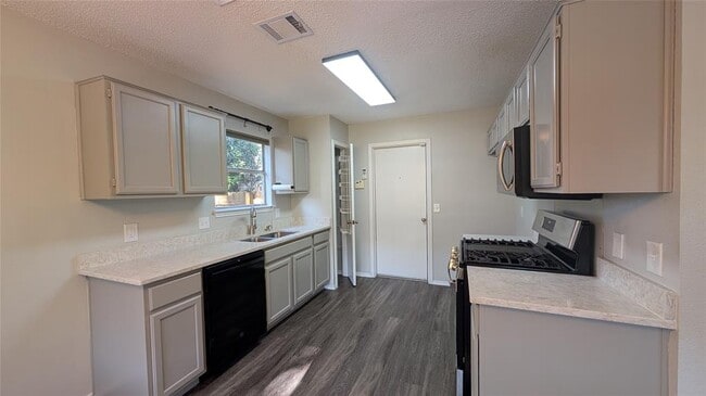 Building Photo - 12927 Marimba Trail