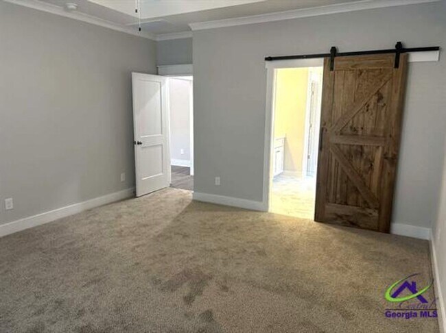 Building Photo - 113 Black Birch Ln