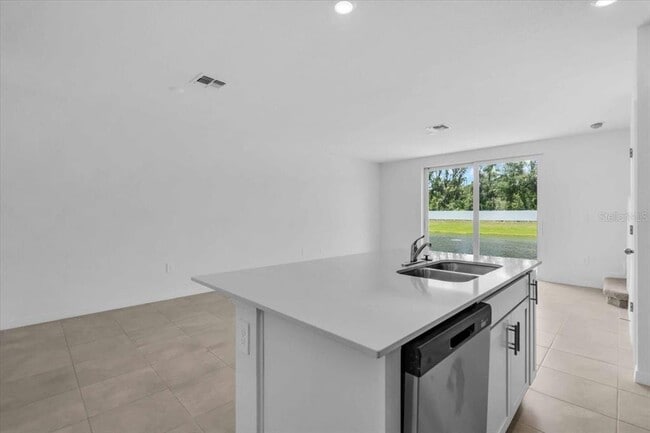 Building Photo - 14322 Lilac Sky Ter