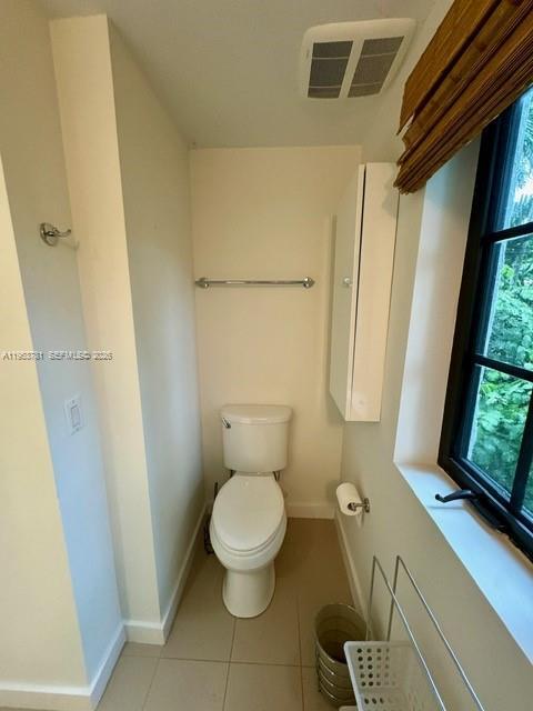 Building Photo - 1015 Genoa St