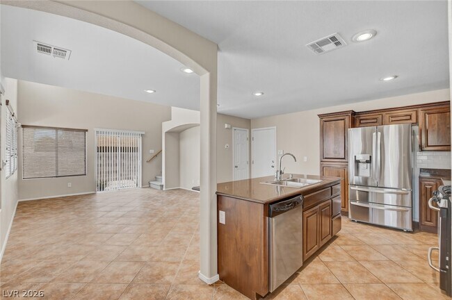 Building Photo - 2780 Kona Crest Ave