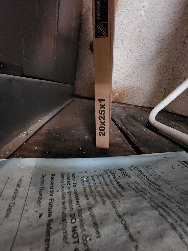 Building Photo - Excellent home on large lot for lease!