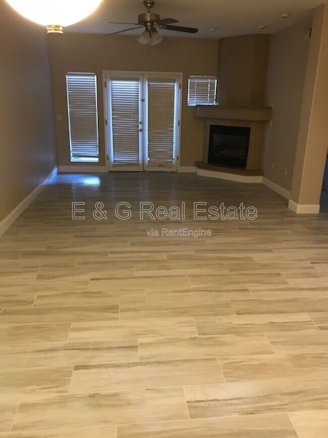 Building Photo - 7021 E Earll Dr