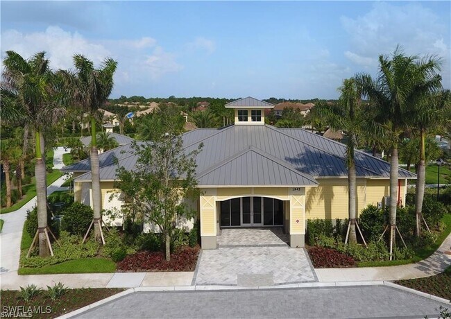 Building Photo - 2620 Vine Ave