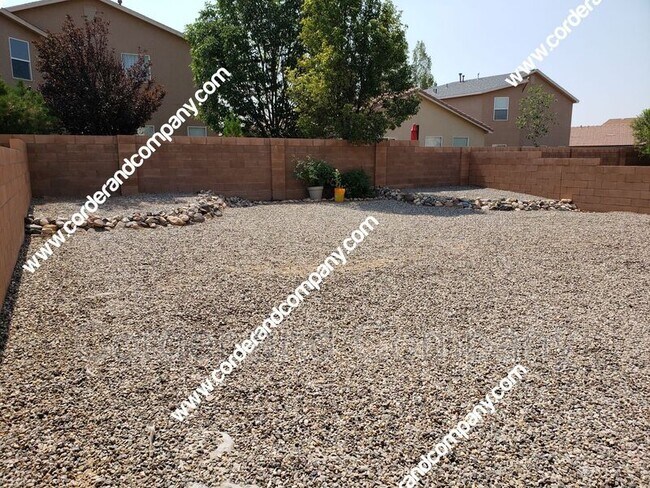 Building Photo - 1310 Aspen Meadows Dr NE
