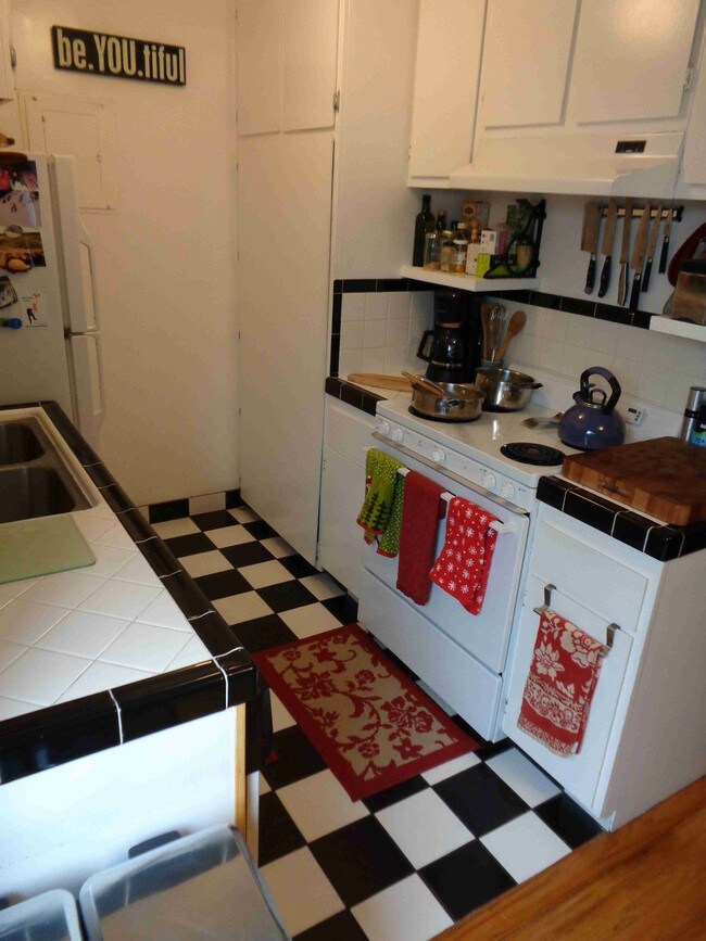 Down stairs Kitchen - 3512 Pacific Ave