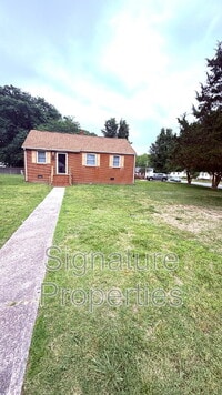 Building Photo - 401 Craven St
