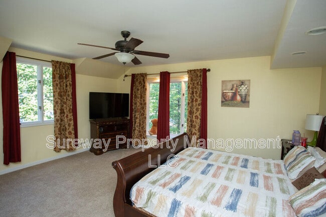 Building Photo - 901 Kresson Rd
