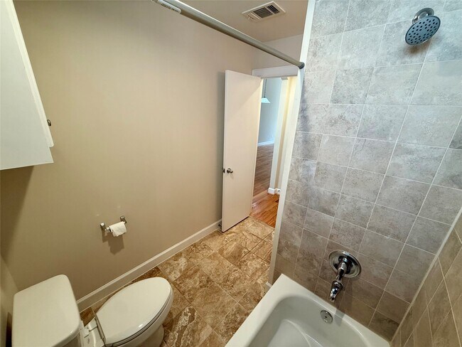 Building Photo - 8705 Bryam St