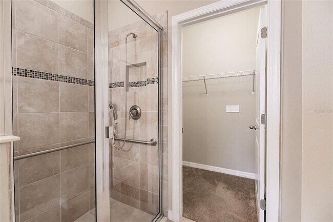 Building Photo - 8332 Enclave Way