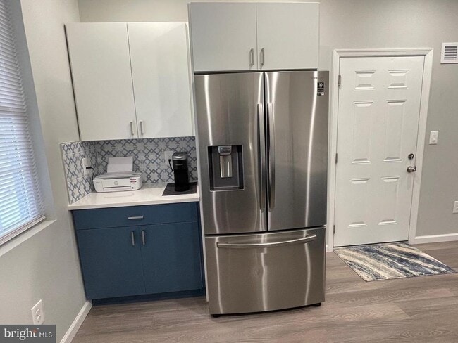 Building Photo - 250 W Bridge St