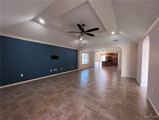 Building Photo - 31 Butkus Dr