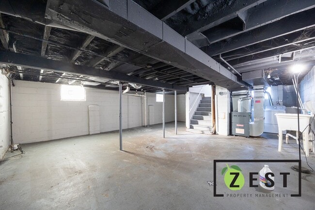 Building Photo - OPEN HOUSE 1/22! 2PM-2:30PM! Beautiful house!!!!