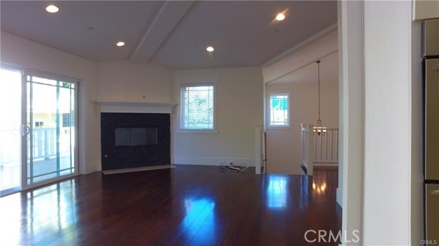 Building Photo - 804 N Irena Ave
