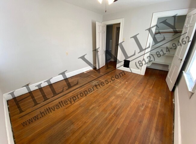 Building Photo - Three Bedroom Home in Edgewood Grove
