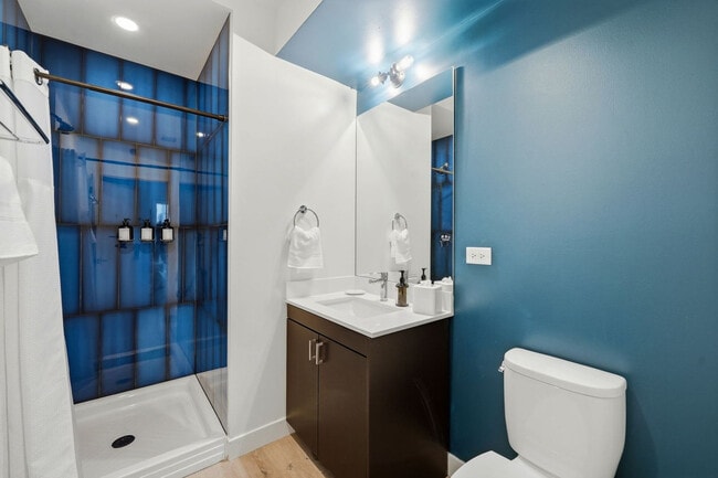 Building Photo - 417 S Dearborn St