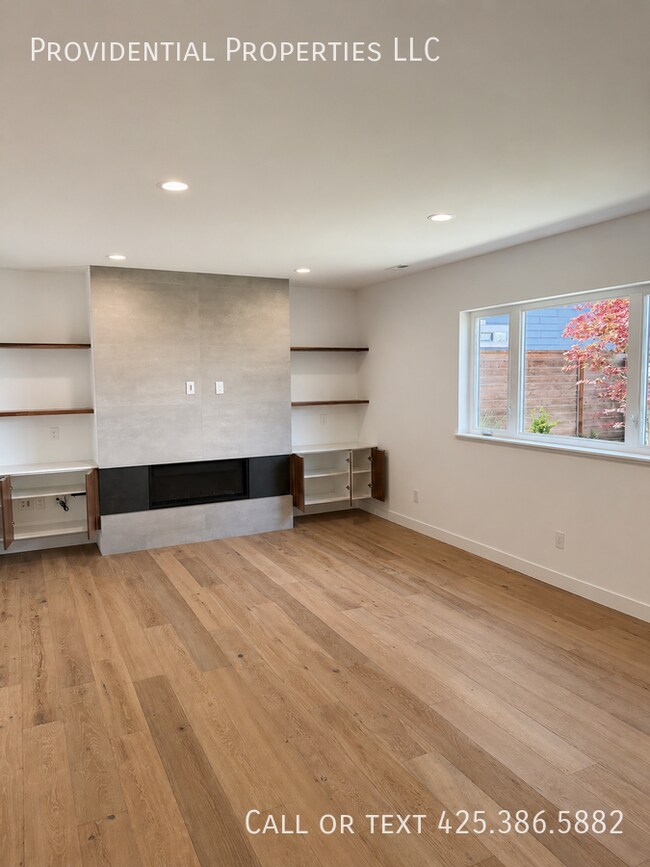Building Photo - 8320 NE 148th Pl