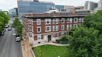 Building Photo - 4510 Laclede Ave