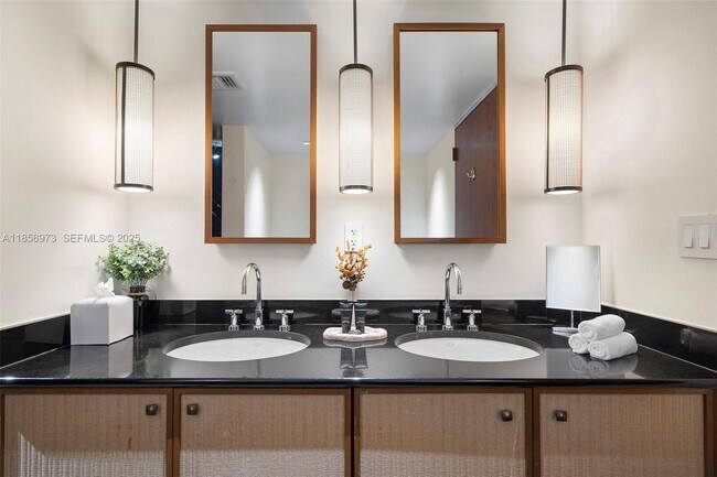 Building Photo - 101 20th St