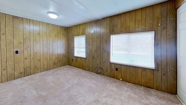 Building Photo - Charming Mobile Home with Utility Shed