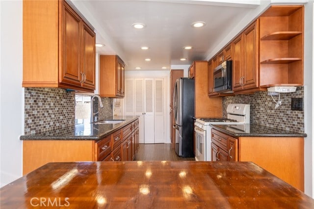 Building Photo - 8543 6th St